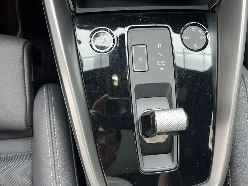 Audi A3 Sportback 35 TFSI stylish and sporty 2023 — миниатюра 5