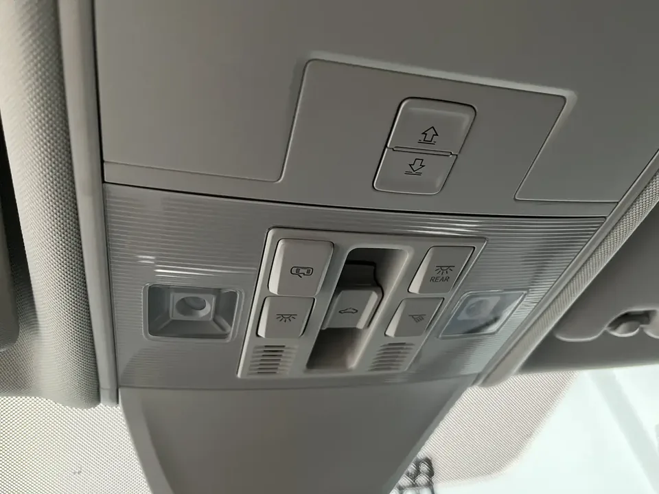 Volkswagen Tayron Tanyue 2023 280TSI 2WD Luxury Plus Advanced Edition 2023 — миниатюра 3