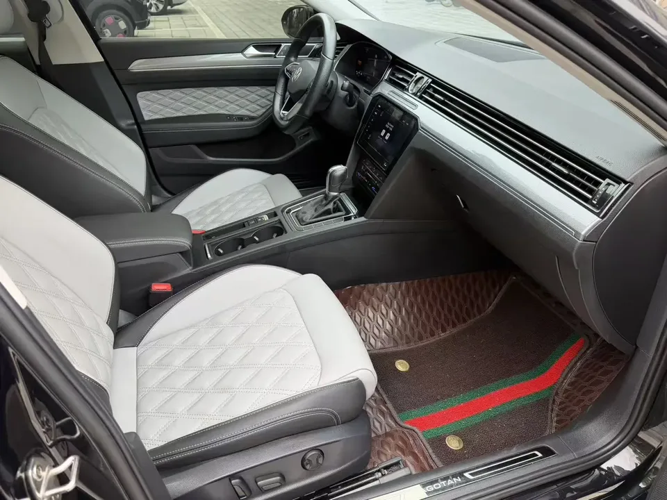 Volkswagen Magotan Magotan 2023 2 million commemorative edition 330TSI DSG luxury model 2023 — миниатюра 3