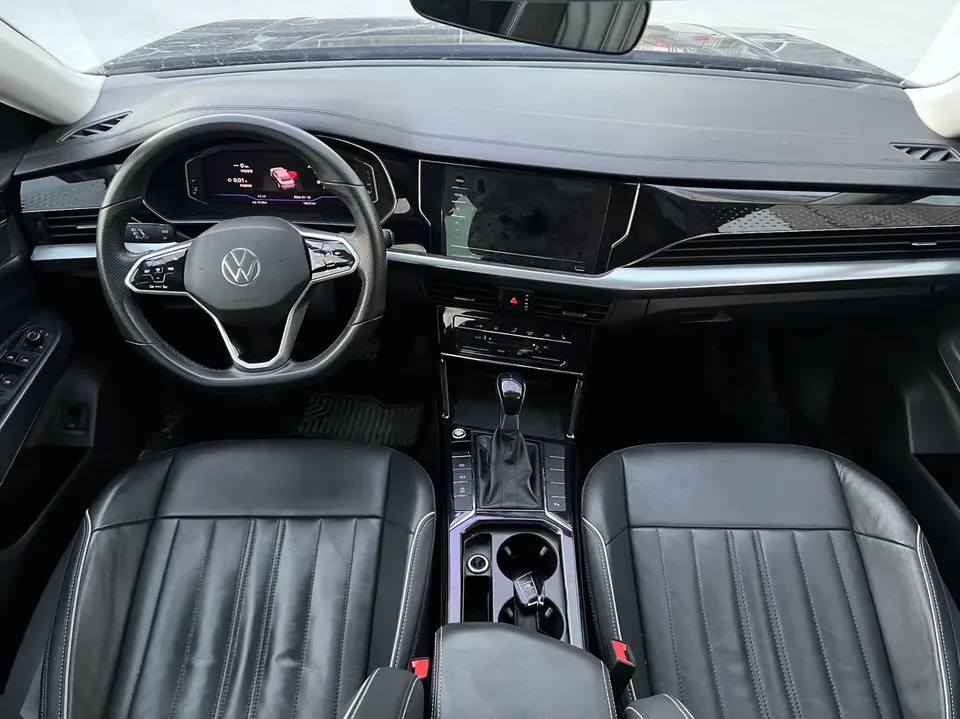 Volkswagen Passat Passat 2022 330TSI Elite Edition 2023 — миниатюра 5