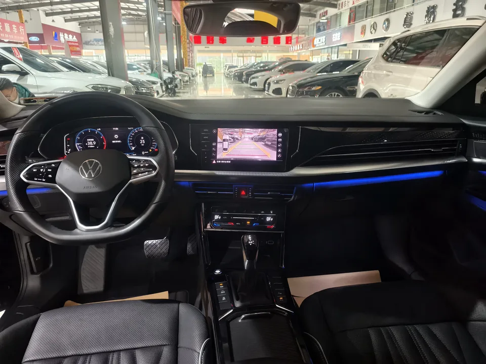 Volkswagen Passat Passat 2022 330TSI Starry Sky Deluxe Edition 2022 — миниатюра 3