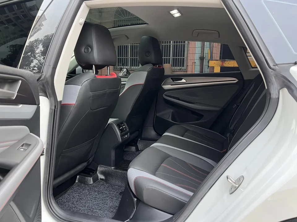 Volkswagen Lamando Lingdu 2024 Lingdu L 280TSI DSG trendy version 2024 — миниатюра 3