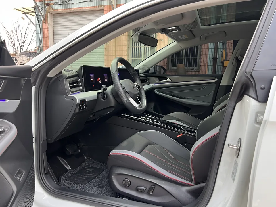 Volkswagen Lamando Lingdu 2024 Lingdu L 280TSI DSG trendy version 2024 — миниатюра 5