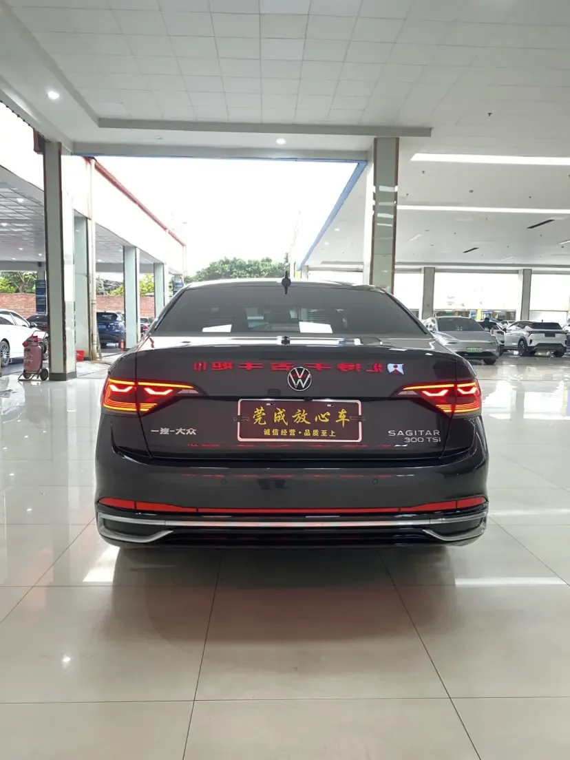 Volkswagen Sagitar 2023 Sagitar 300TSI DSG Beyond Edition 2023 — миниатюра 2