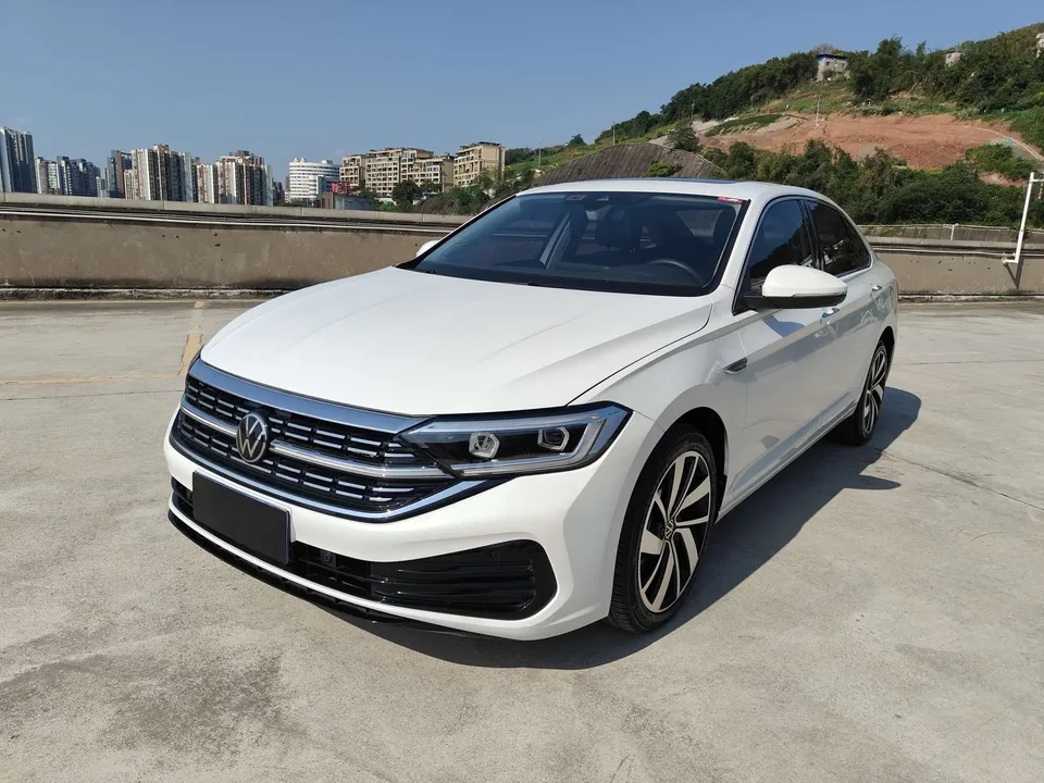 Volkswagen Sagitar 2023