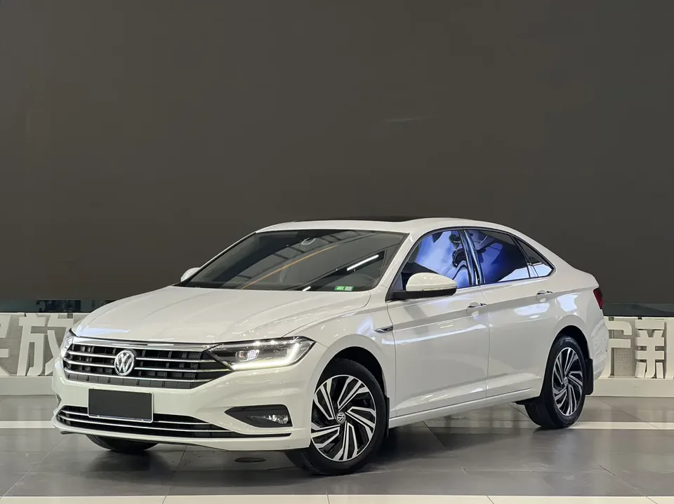Volkswagen Sagitar 2022