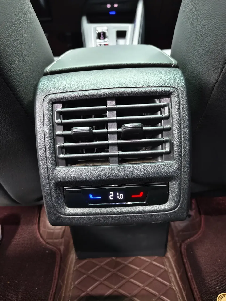 Volkswagen Golf Golf 2021 280TSI DSG R-Line 2022 — миниатюра 4
