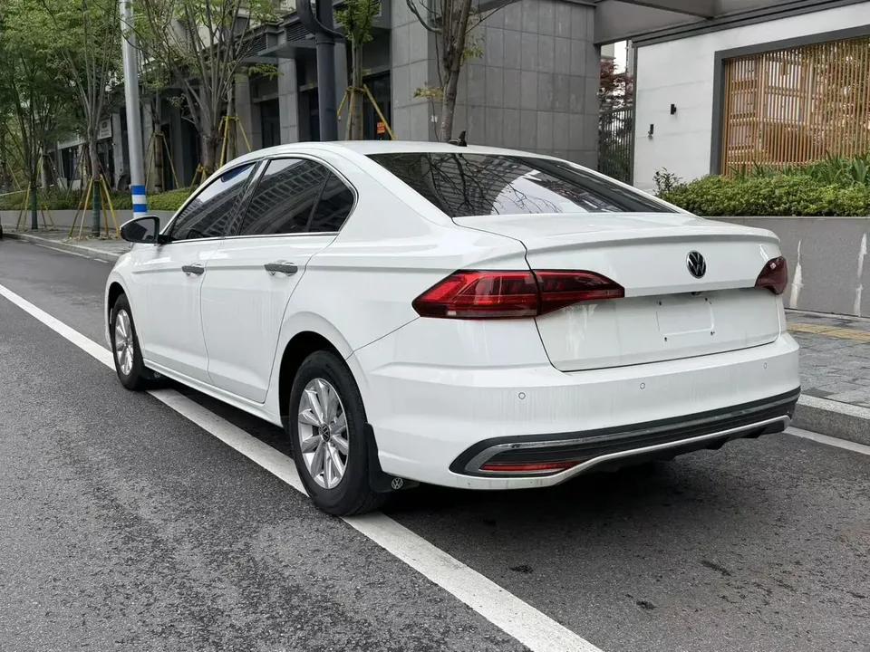 Volkswagen Bora Bora 2023 200TSI DSG Joy Edition 2023 — миниатюра 2