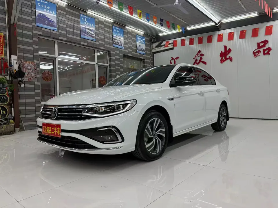 Volkswagen Bora 2023