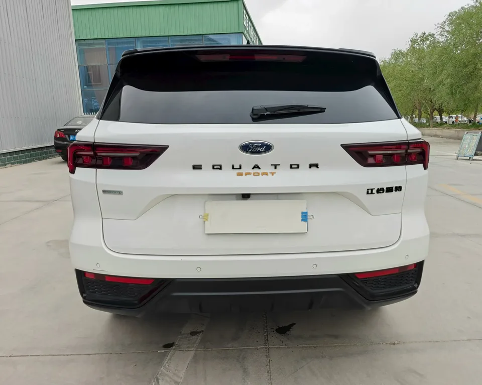 Ford Equator Sport EcoBoost 170 Light and Shadow 2023 — миниатюра 2