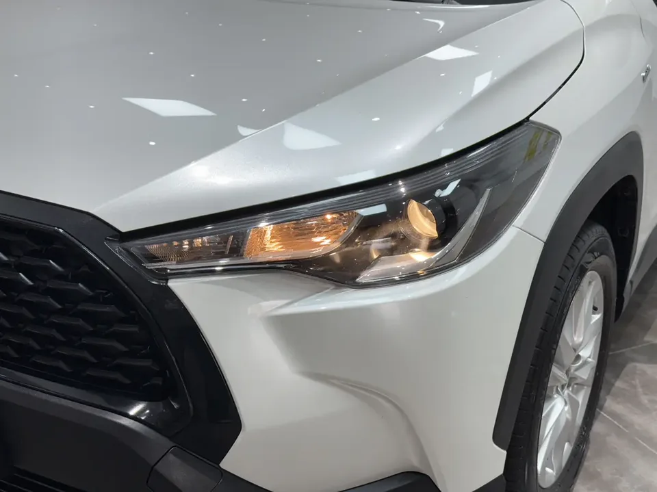 Toyota CorollaCross 2.0L Intelligent Electric Hybrid Dual Engine Pioneer Edition 2024 — миниатюра 3