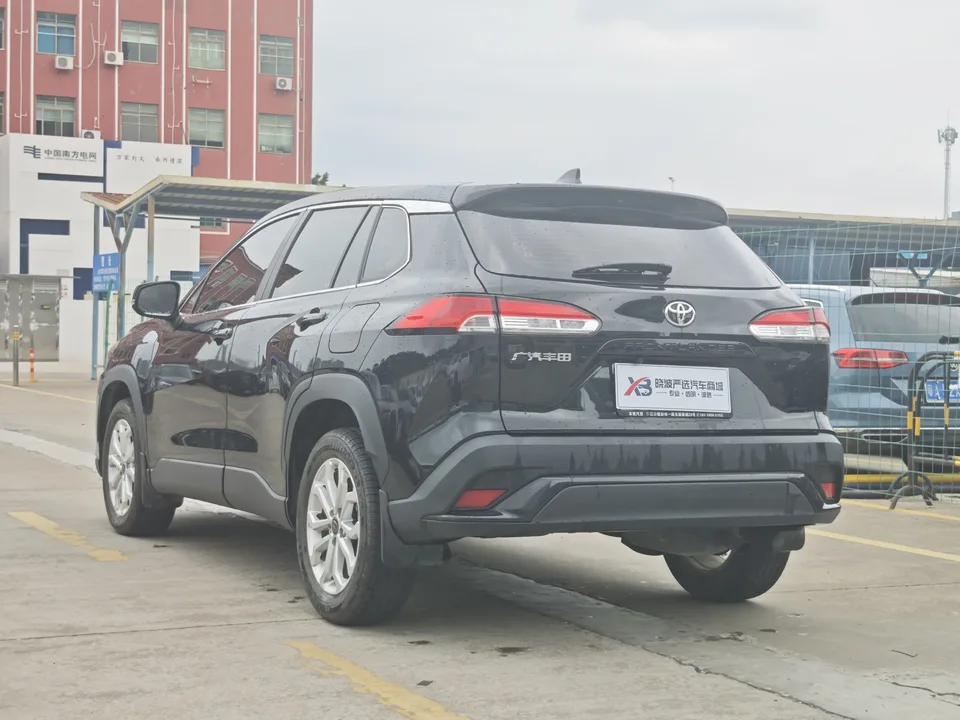 Toyota Frontlander 2.0L CVT Elite Edition 2024 — миниатюра 2