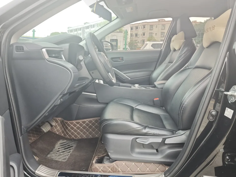 Toyota Frontlander 2.0L CVT Elite Edition 2024 — миниатюра 5