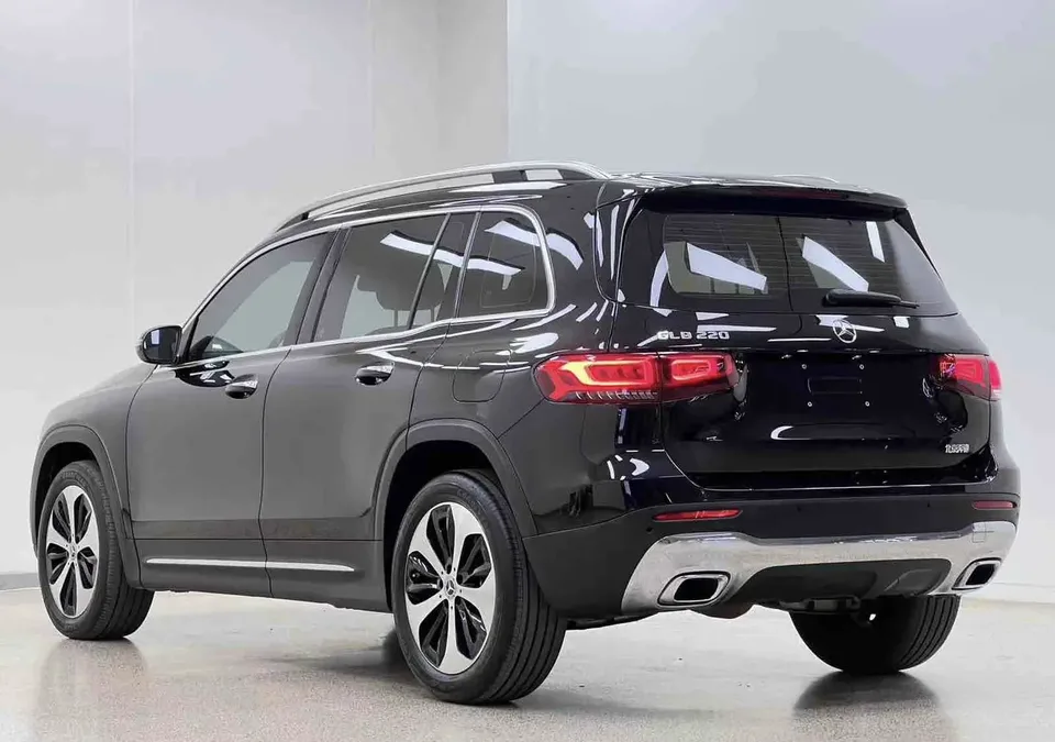 Mercedes-Benz GLB-Class Mercedes-Benz GLB 2023 GLB 220 Fashion Edition 2022 — миниатюра 2