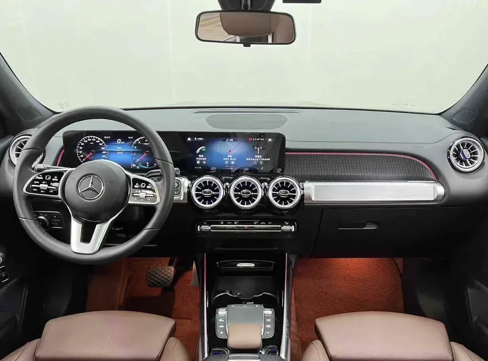 Mercedes-Benz GLB-Class Mercedes-Benz GLB 2023 GLB 220 Fashion Edition 2022 — миниатюра 4