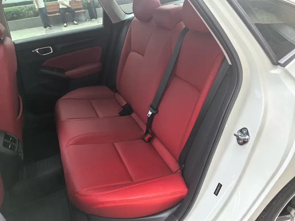 Honda Integra 240TURBO CVT Leading Edition 2023 — миниатюра 3