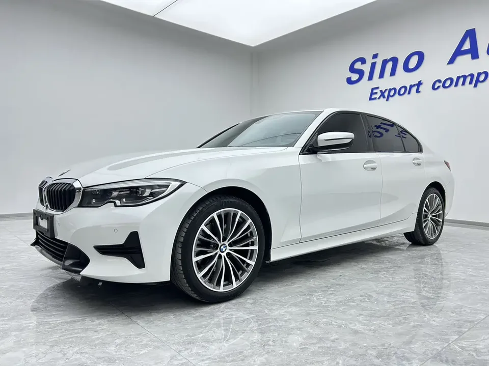 BMW 3 Series 2022