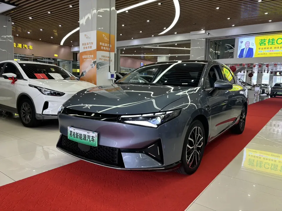 XPeng P5 2022