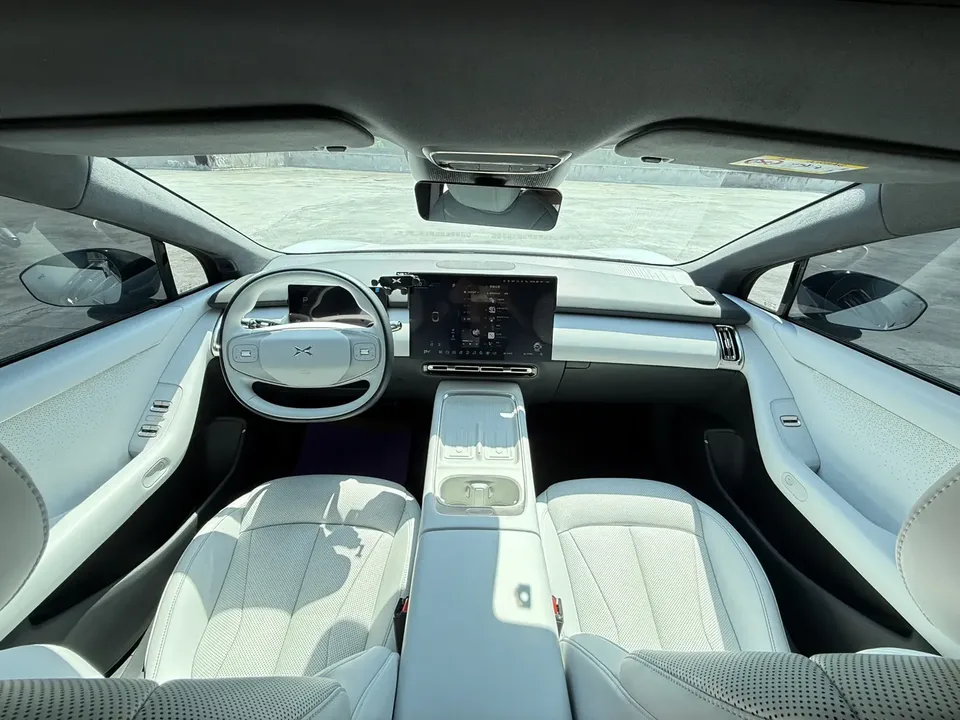 XPeng P7+ long-range Max 2025 — миниатюра 5