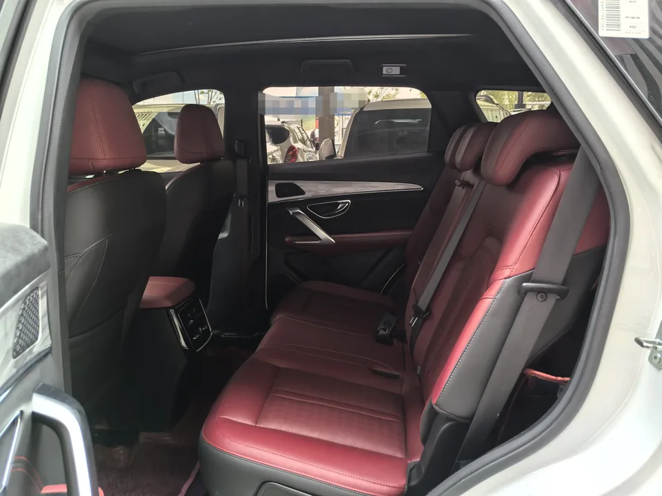 Jetour Jietu X70 PRO Jietu X70 PRO 2023 1.5T DCT comfortably enjoys 7 seats 2024 — thumbnail 4