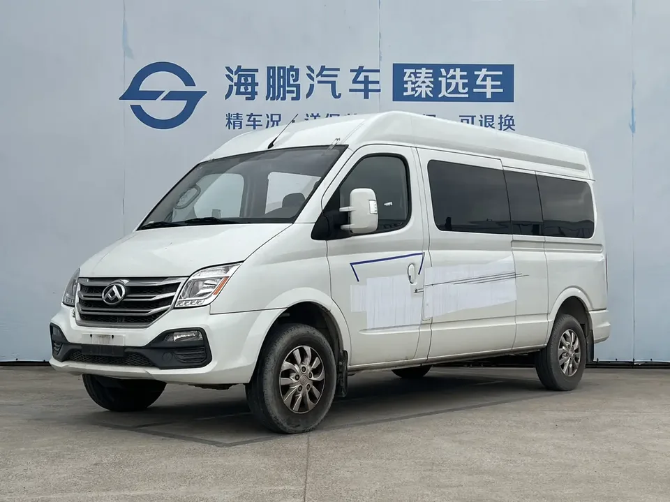 Datong Xintu V80 PLUS All-Round King 2.0T AMT Long Axis Mid-Top 6/7/8/9 Seaters 2022 — фото 1, купить с доставкой в Москву
