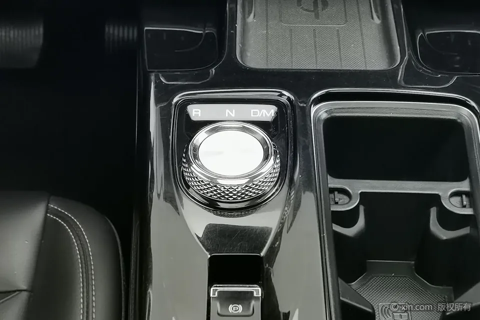 Haval Dargo 2.0T 4WD Chinese Pastoral Dog Hunting Edition 2022 — миниатюра 3