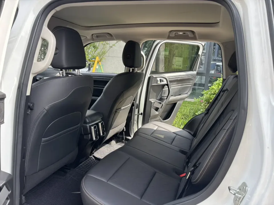 Haval Dargo Haval Big Dog 2021 1.5T 2WD Labrador Edition 2022 — миниатюра 3