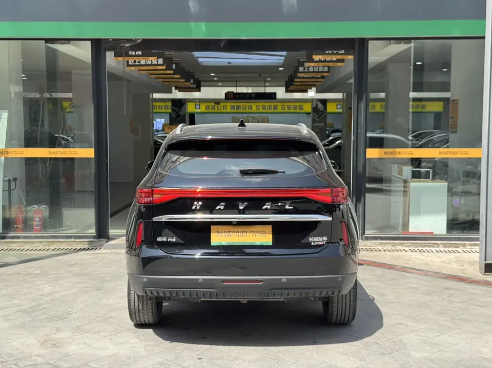 Haval H6 third generation 2.0T automatic two-wheel drive Max version 2022 — миниатюра 2