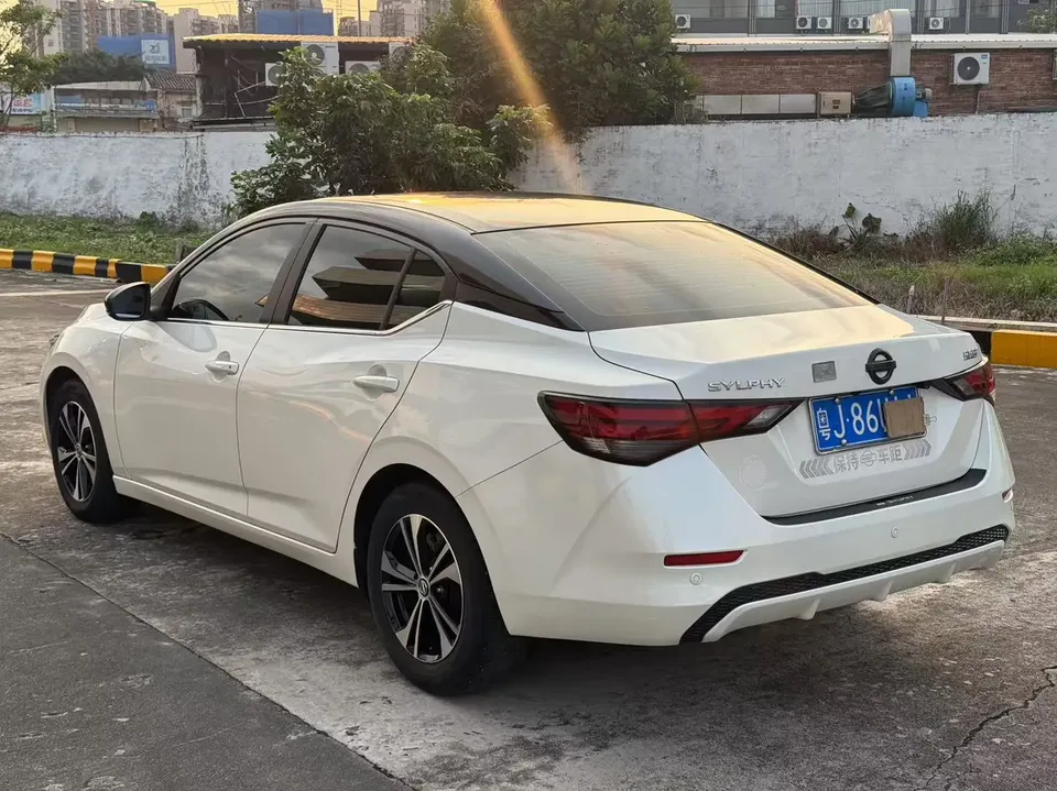 Nissan Sylphy Sylphy 2022 1.6L XL CVT Enjoy Edition 2022 — thumbnail 4