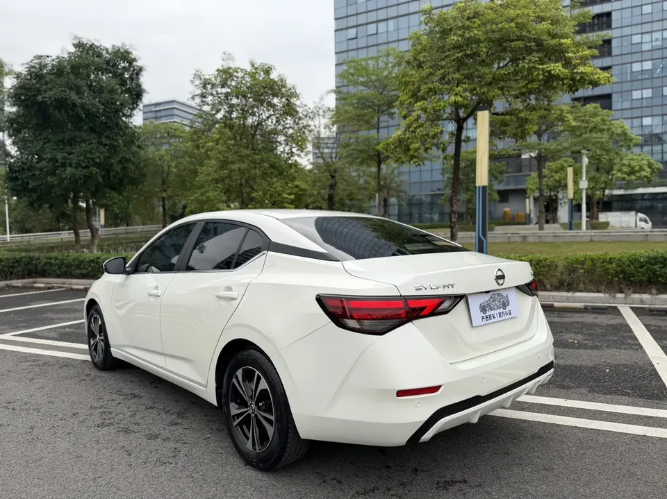 Nissan Sylphy Sylphy 2022 Sylphy 2022 1.6L XL CVT Enjoy Edition 2022 — миниатюра 2