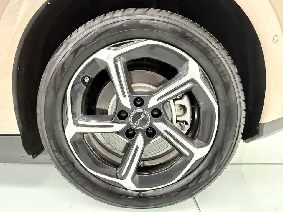 BYD Seal 06GT Intelligent Driving Edition 605 Two-wheel Drive Hot Wave Edition 2025 — миниатюра 3