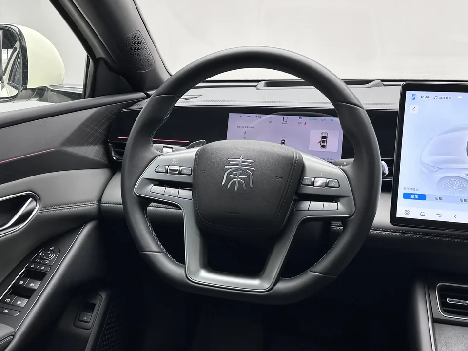 BYD Qin L EV 545km Excellence Edition 2025 — миниатюра 2