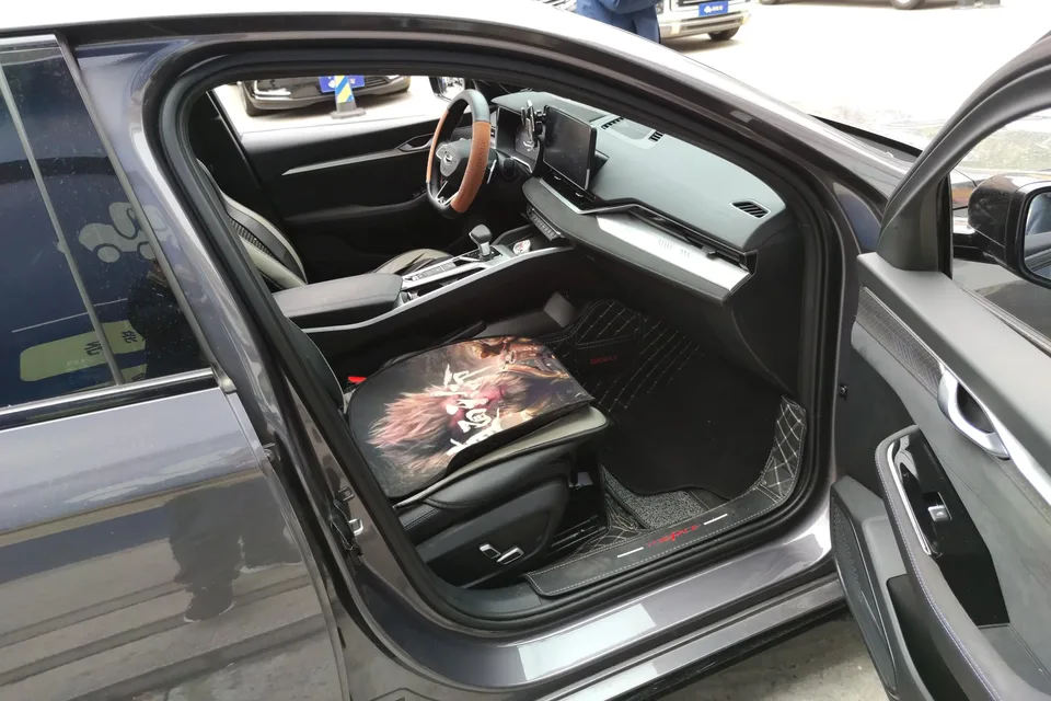 Geely Xing Rui 2.0T Qingyun Edition 2024 — миниатюра 3