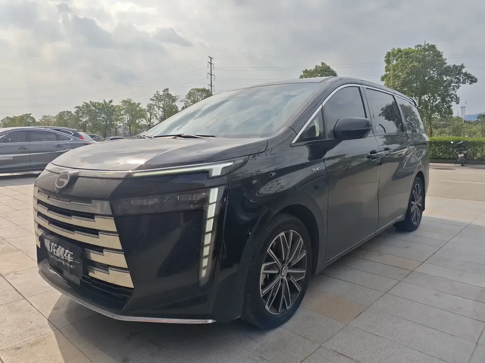 GAC Trumpchi E8 PHEV 2024