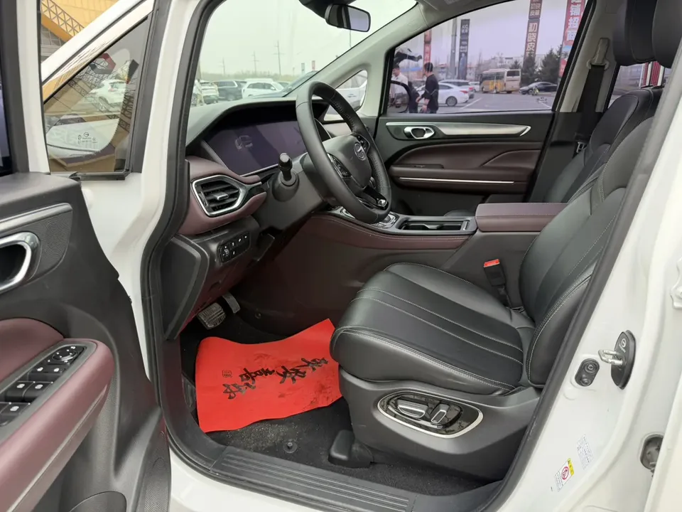 GAC Trumpchi M6 Pro 270T Automatic Exclusive Edition 2022 — миниатюра 5