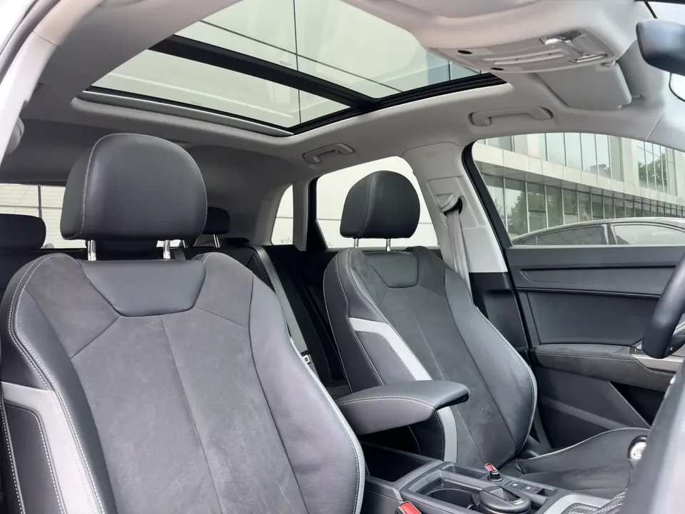 Audi Q3 Audi Q3 2023 35 TFSI Fashionable and Dynamic 2023 — миниатюра 5
