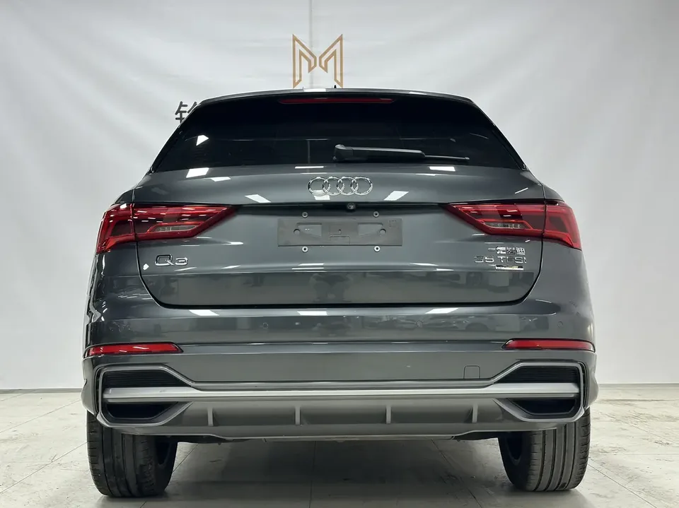 Audi Q3 Audi Q3 2023 35 TFSI Fashionable and Dynamic 2023 — миниатюра 2