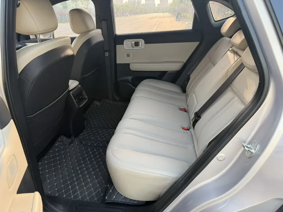 Wuling Starlight S PHEV 130km Pilot Edition 2024 — миниатюра 4