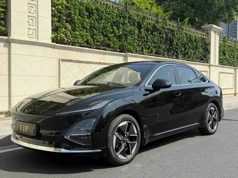 Wuling Starlight EV 2025