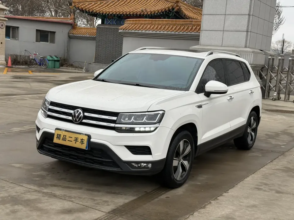 Volkswagen Tharu 280TSI 2WD Comfort Edition 2022 — фото 1, купить с доставкой в Москву