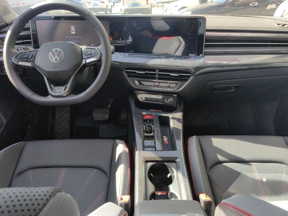 Volkswagen Lamando 2024 Lingdu Lingdu L 280TSI DSG Hot Edition 2024 — миниатюра 3