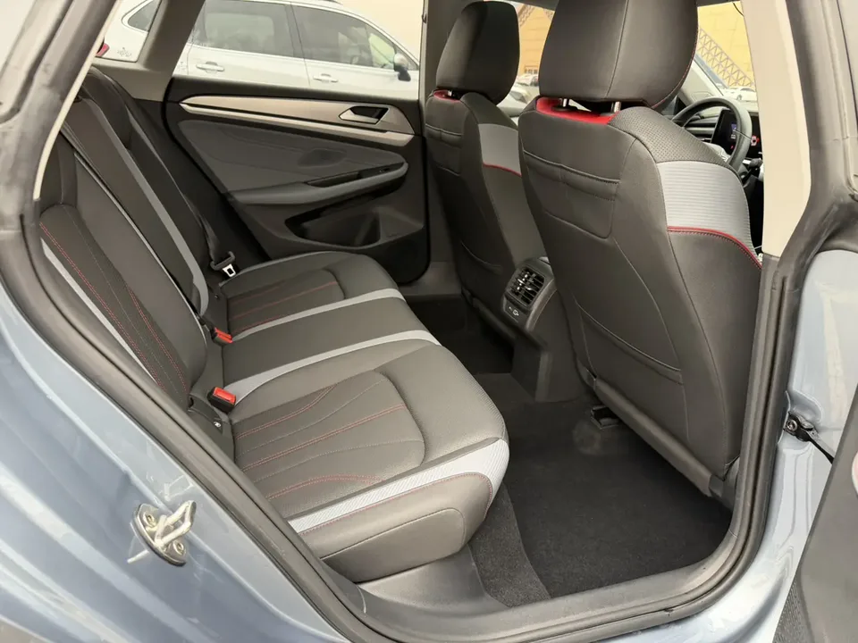Volkswagen Lamando Lingdu 2022 Lingdu L 280TSI DSG Cool Edition 2022 — thumbnail 5