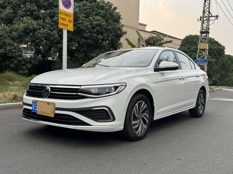 Volkswagen Bora 2025
