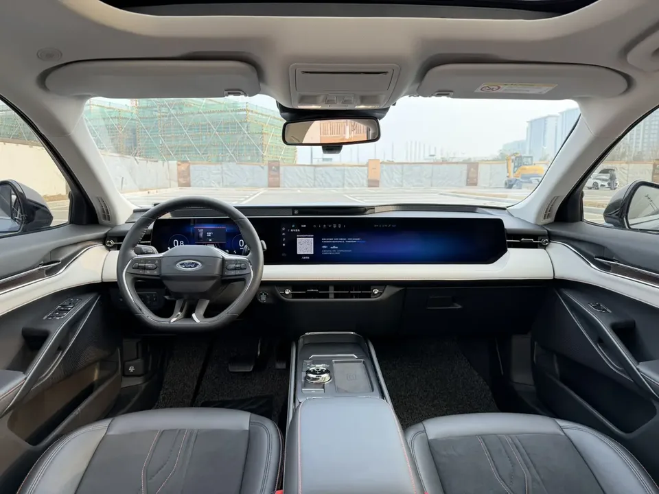 Ford Mondeo EcoBoost 245 Extreme Edition 2022 — миниатюра 4