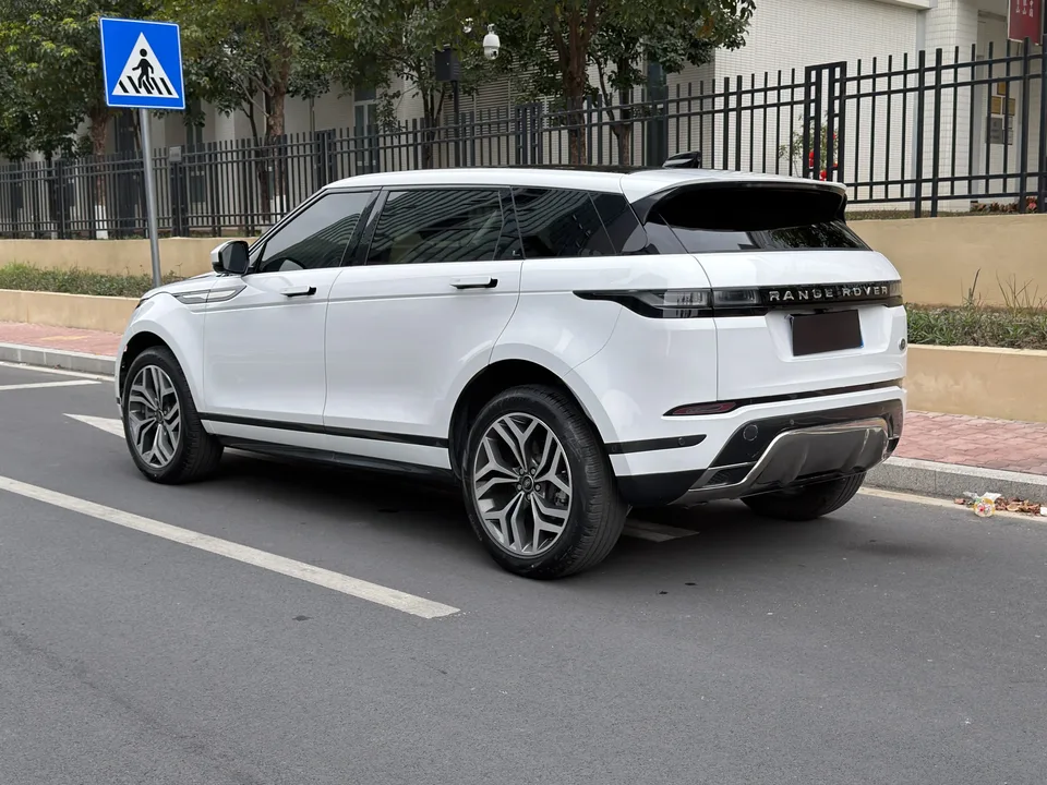 Land Rover Range Rover Evoque Aurora L 249PS R-Dynamic HSE Luxury Edition 2024 — миниатюра 2