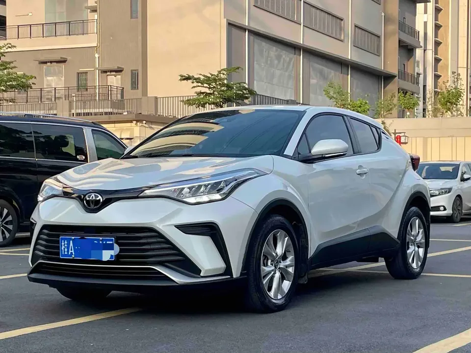 Toyota C-HR Hybrid 2023
