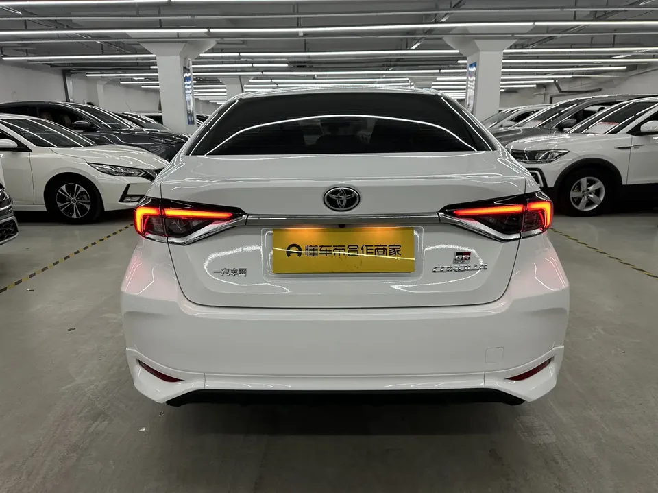 Toyota Corolla Corolla 2021 1.5L CVT GR SPORT sports version 2022 — thumbnail 2
