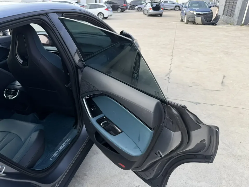 MG 7 MG7 2023 1.5T DCT Elegant Edition 2023 — миниатюра 3