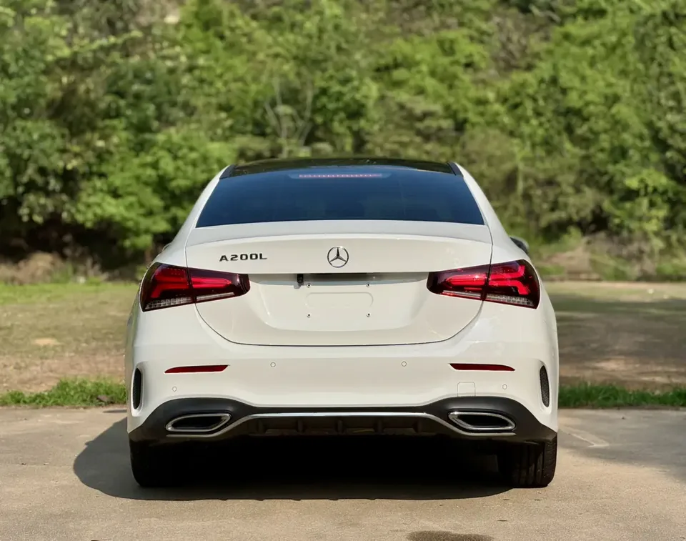 Mercedes-Benz Mercedes Benz A Class Mercedes-Benz A-Class 2023 A 200 L Sports Sedan Fashion Edition 2022 — миниатюра 2