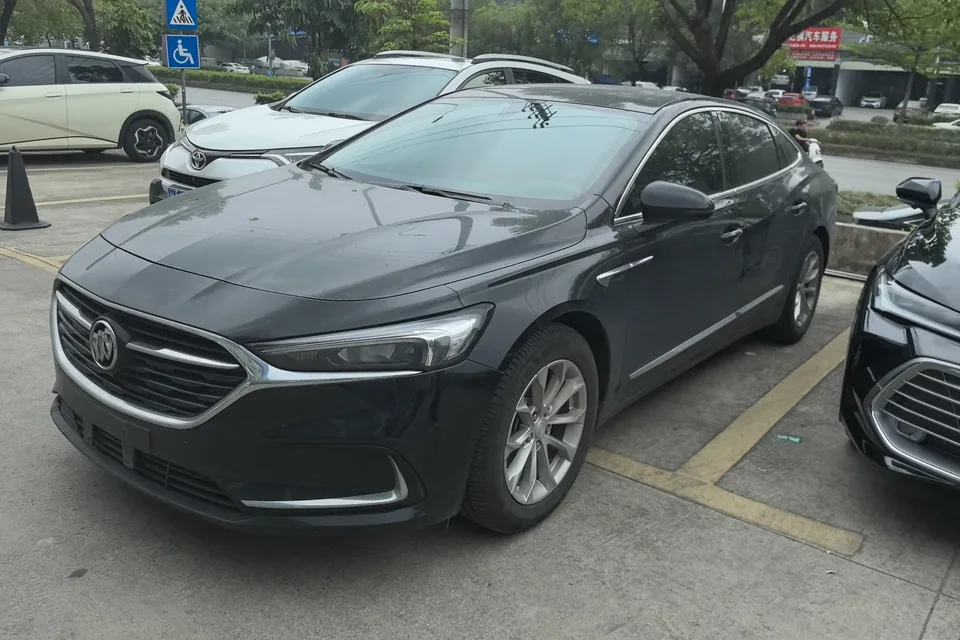 Buick LaCrosse 2023